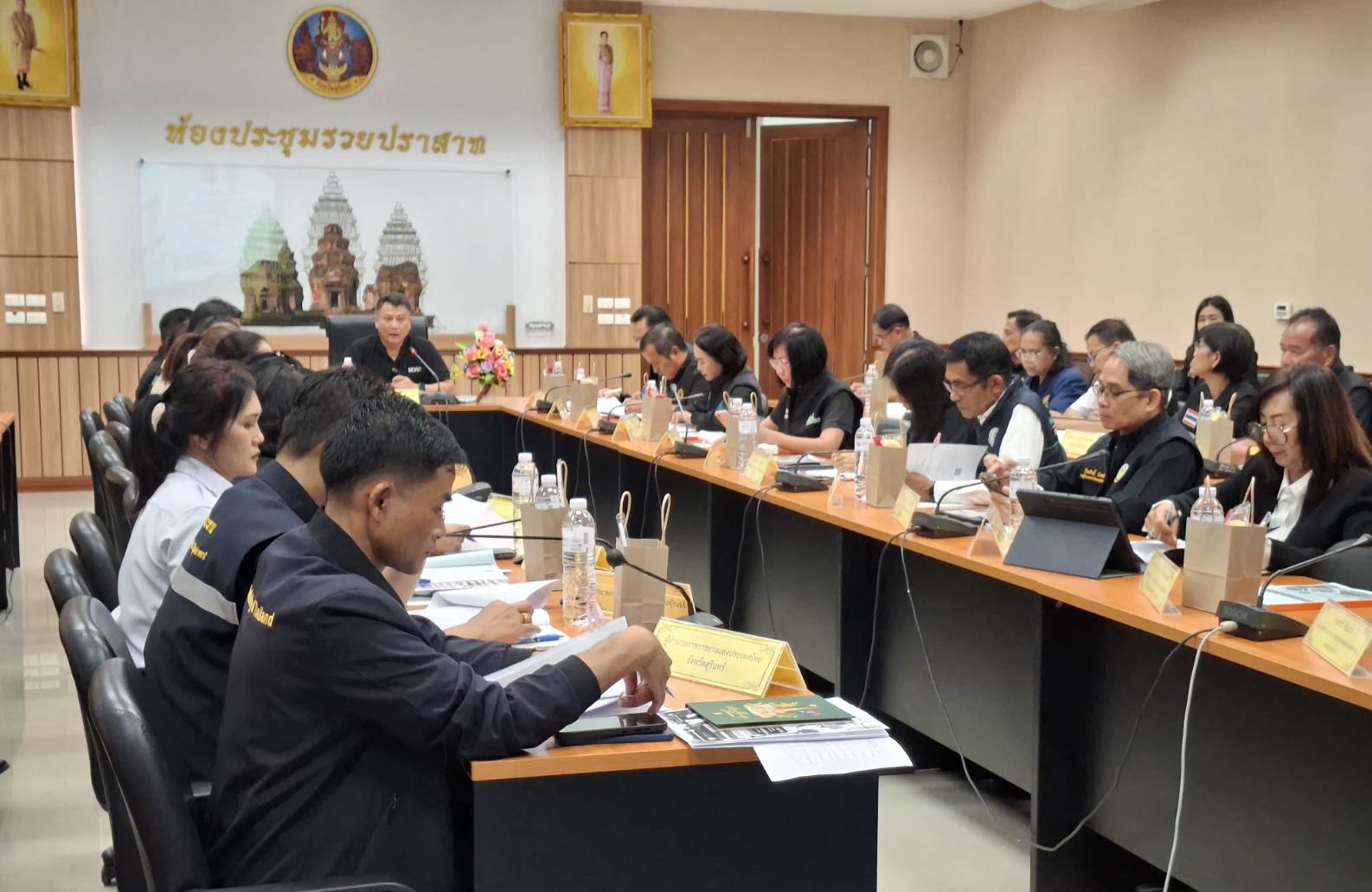 title - ผู้ตรวจราชการ ส.ป.ก. เข้าร่วมประชุมติดตามผลการดำเนินงานตามแผนการตรวจราชการของผู้ตรวจราชการกระทรวงเกษตรและสหกรณ์ ประจำปีงบประมาณ พ.ศ. 2569 รอบที่ 1 เขตตรวจราชการที่ 13 จังหวัดสุรินทร์